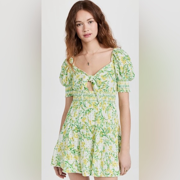 NWT Alice + Olivia Kristie Sweetheart Puff Sleeve Mini Dress  wedding guest 6 8 - Picture 2 of 7